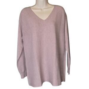 Mixed Textures V-Neck Sweater size Medium NWT perfect condition